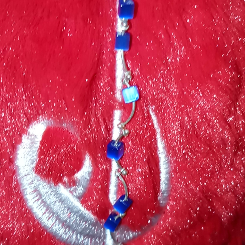 Necklace - Picture 2 of 2